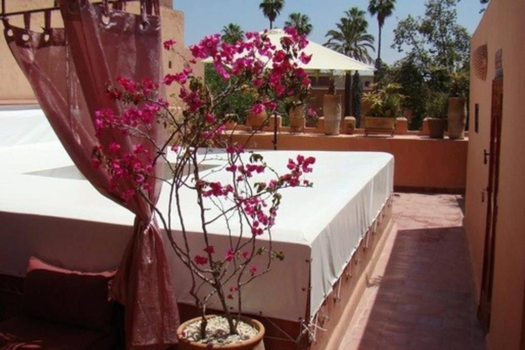Emplacement N°1 ! Riad Ica Villa Marrakesh Eksteriør billede